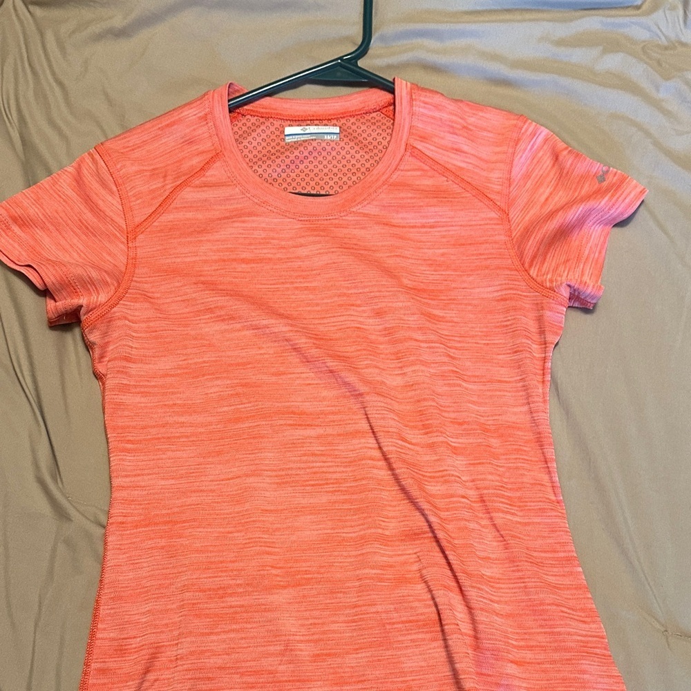 Coral Short Sleeve Women's Tee